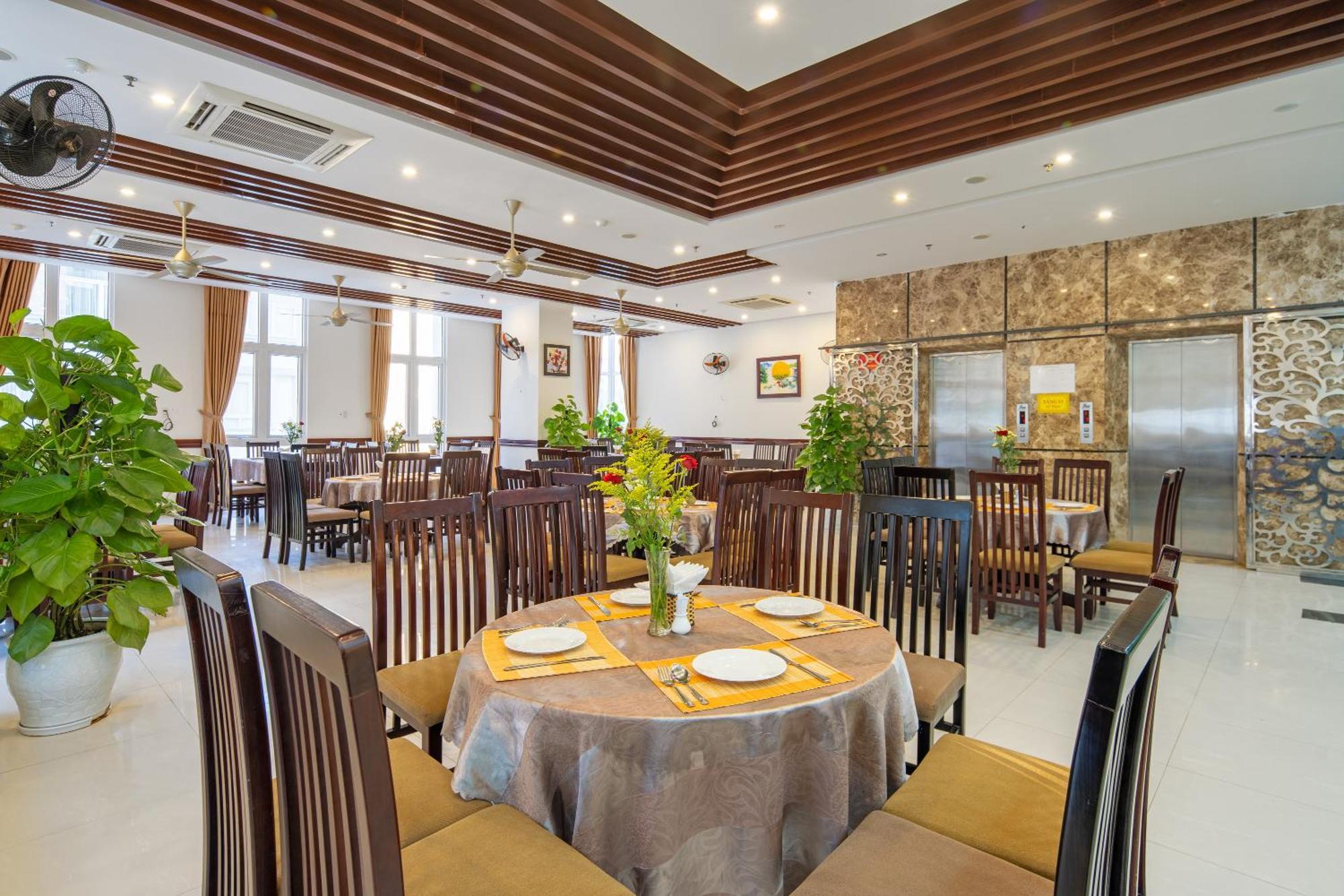 Tay Bac Hotel Da Nang Luaran gambar